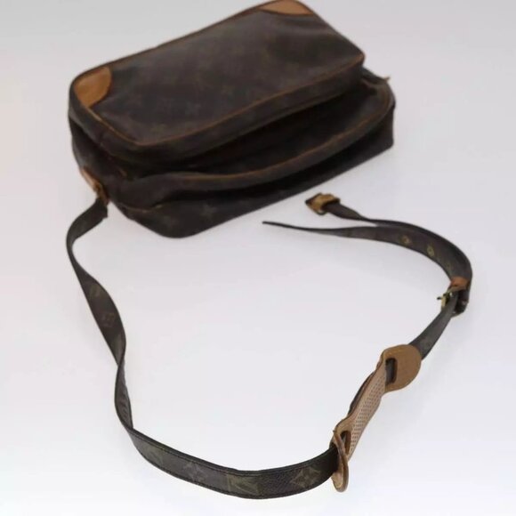 LOUIS VUITTON Monogram Nile Shoulder Bag - Picture 8 of 15